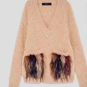 ZARA SWEATER WITH TEXTURED POCKETS CAMEL